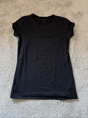 Icebreaker Black Short Sleeve Women's Tee 100% Merino Wool!